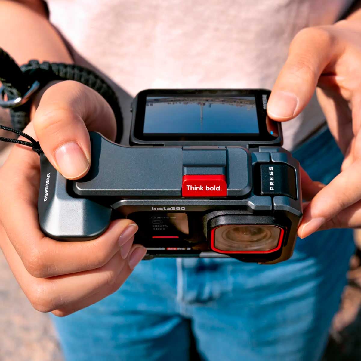 Cámara Insta360 Ace Pro 2 Dual Battery Xplorer Bundle (Gray) - Insta360 Colombia