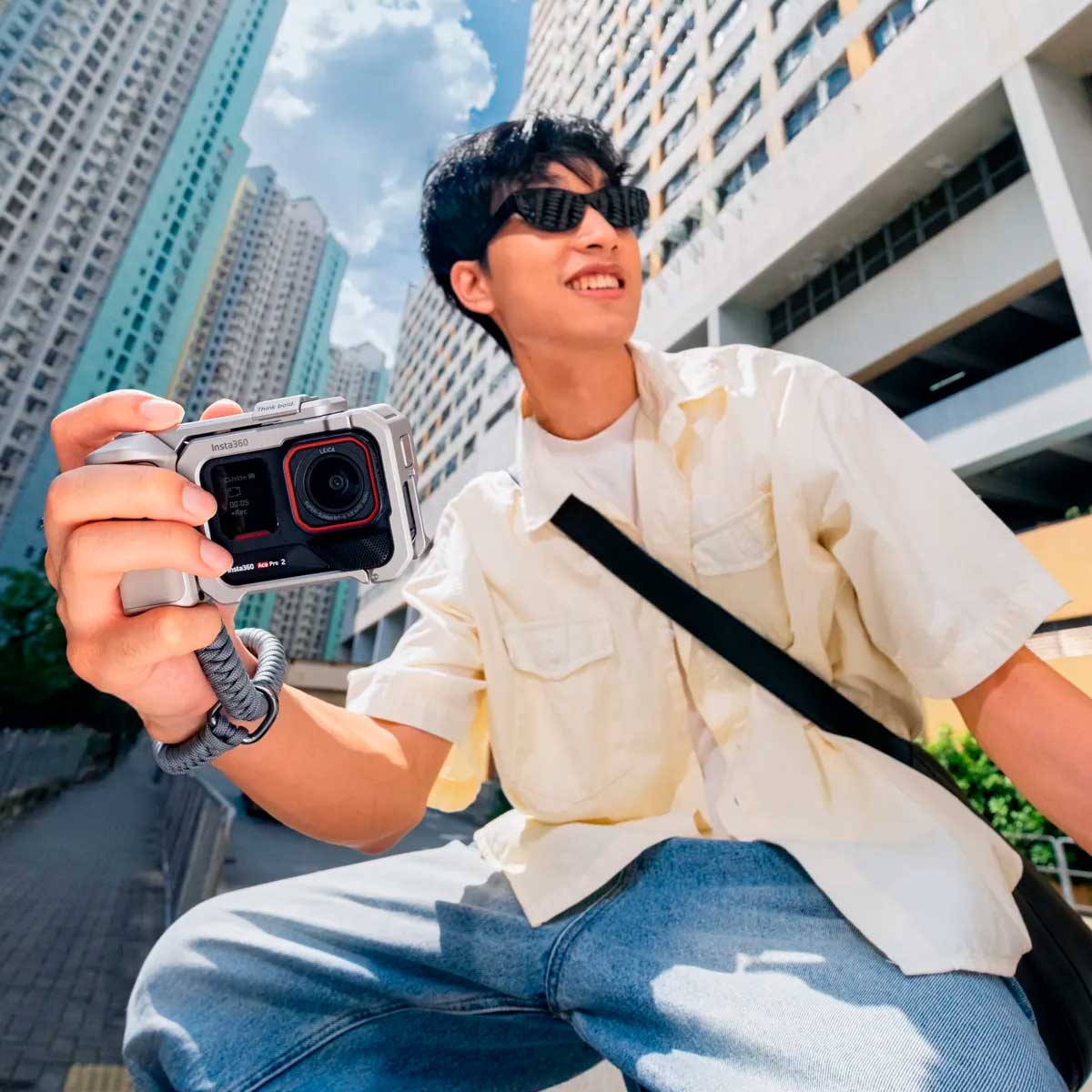 Cámara Insta360 Ace Pro 2 Dual Battery Xplorer Bundle Silver - Insta360 Colombia